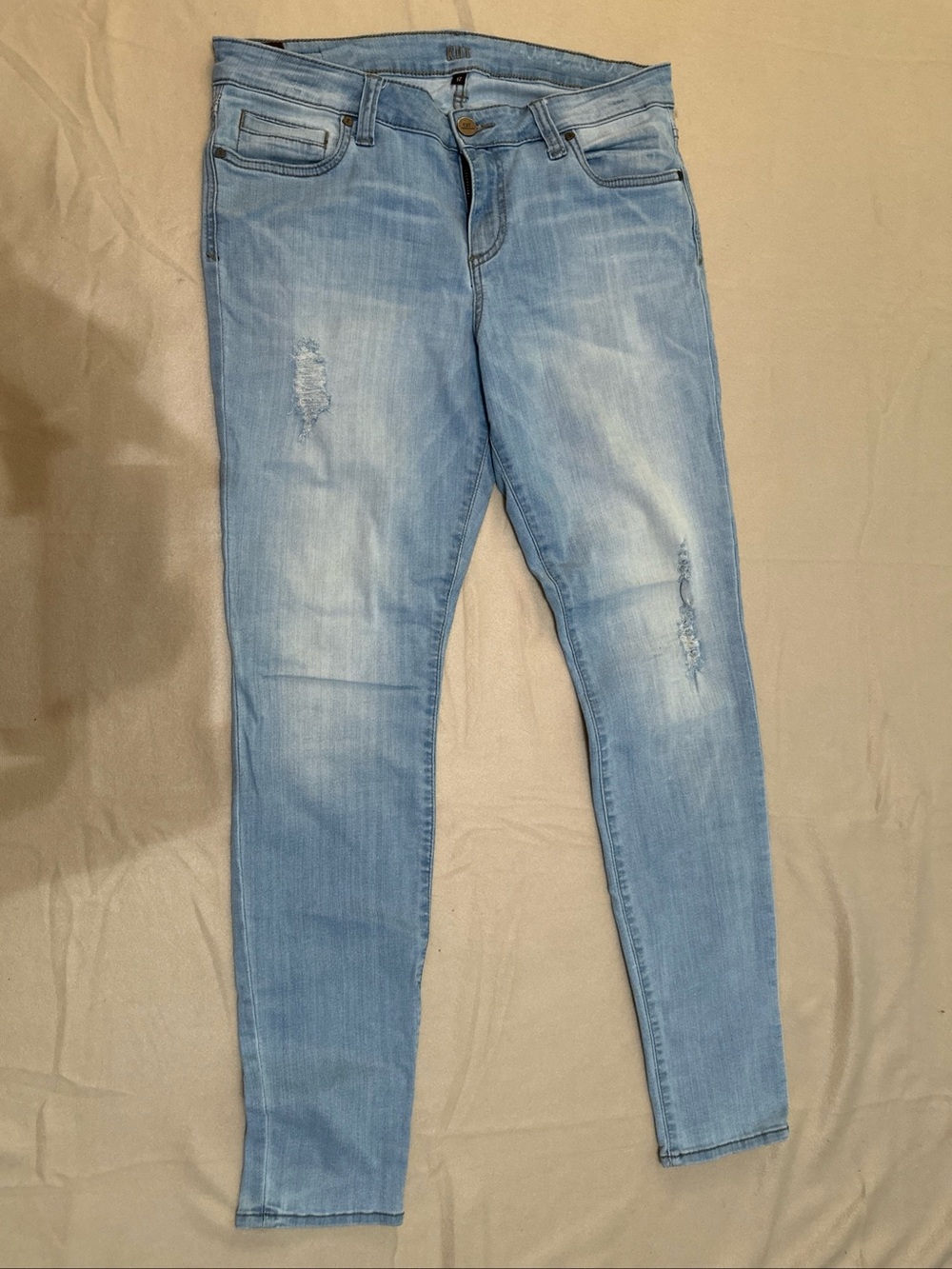 KUT From The Kloth Women’s Size 12 Skinny Jeans Light Wash Distressed Denim